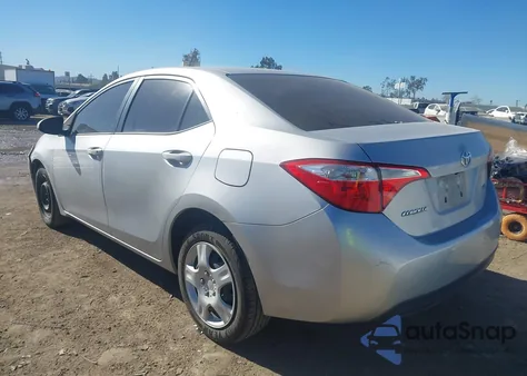 2016 Toyota Corolla Le z USA, uszkodzony, nr VIN 5YFBURHE4GP404811